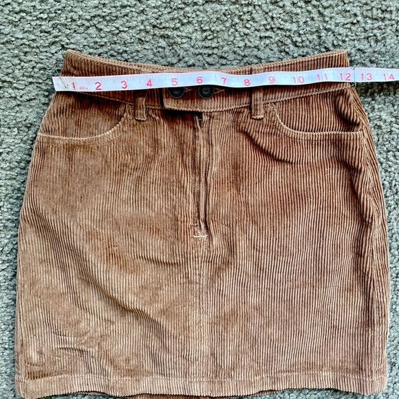 🔹HOLLISTER WOMEN’S ULTRA HIGH-RISE CORDUROY MINI SKIRT - size 0🔹 - Picture 7 of 8